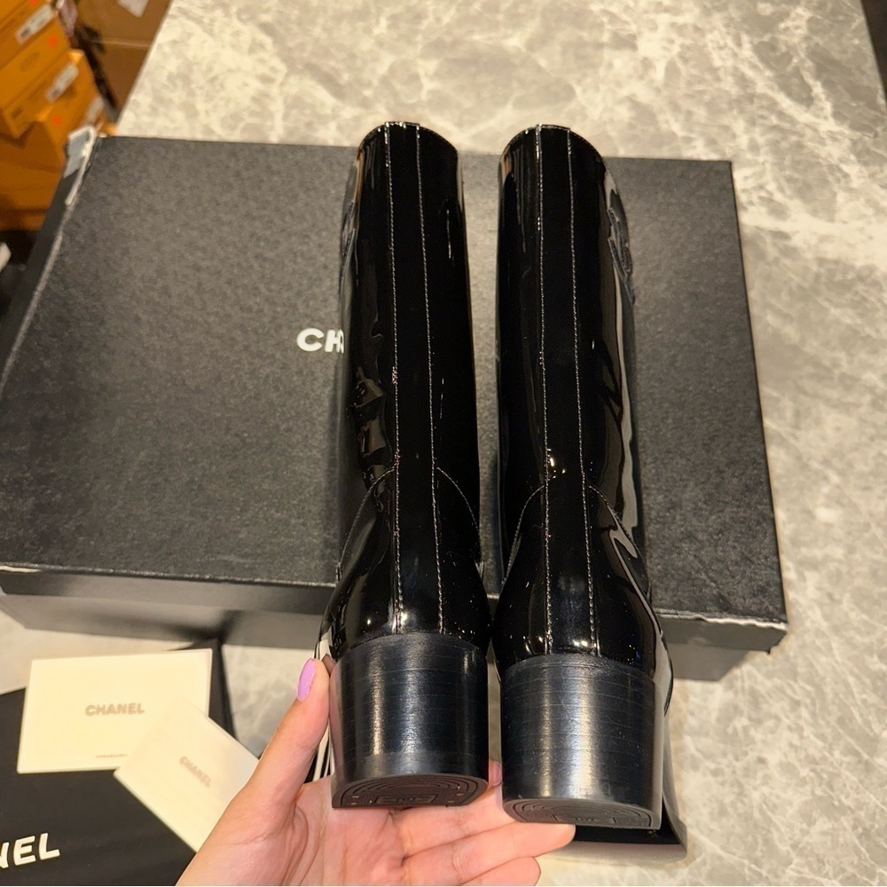 New Size 37.5 Chanel Patent CC Mid Calf Boots Black - Picture 4 of 11